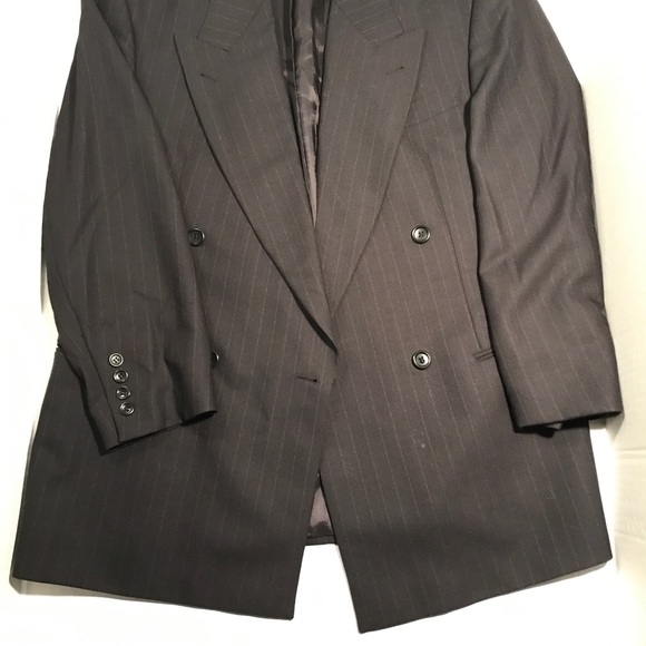 Hugo Boss double breasted suit jacket - Picture 2 of 8